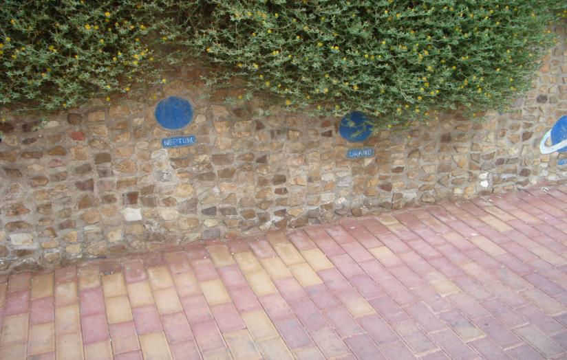 Muro con los planetas, 2010.